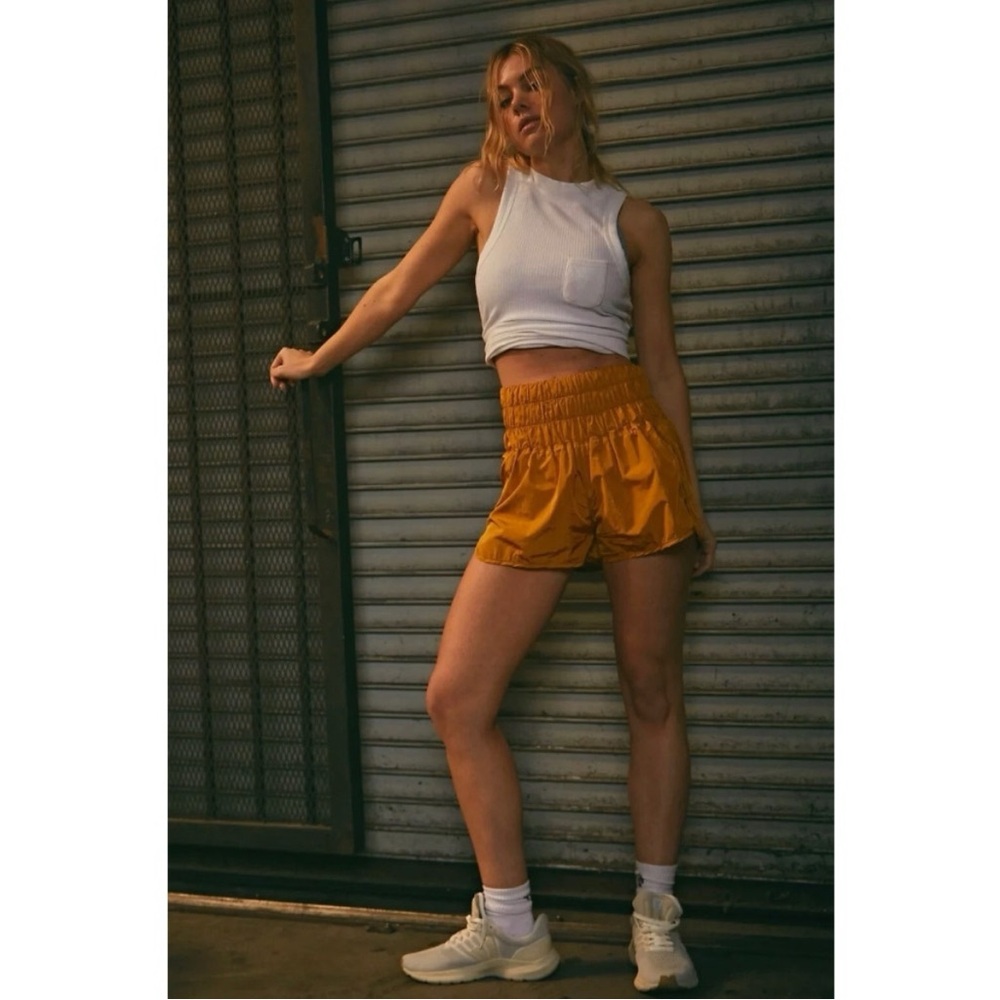 Free People Movement The Way Home Shorts in Toasted Coconut XS NWOT - Picture 8 of 8